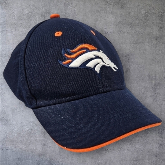 NFL Team Apparel Denver Bronco's Baseball Hat Cap One Size Unisex Adult - Picture 1 of 8